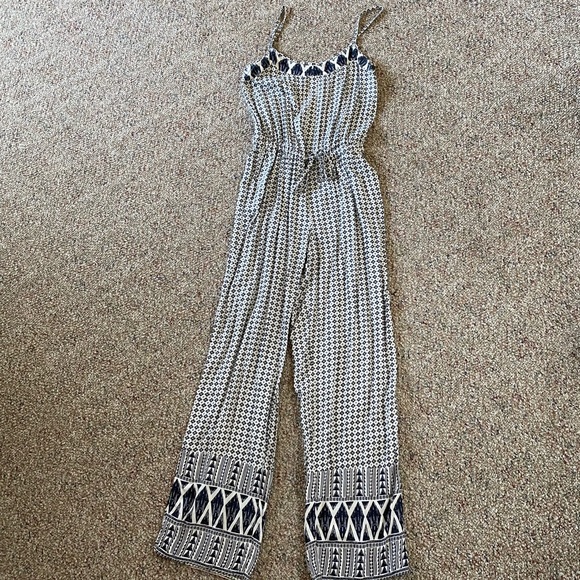 Mango Pants - NWOT 🎉 Mango Printed Romper, Stretch